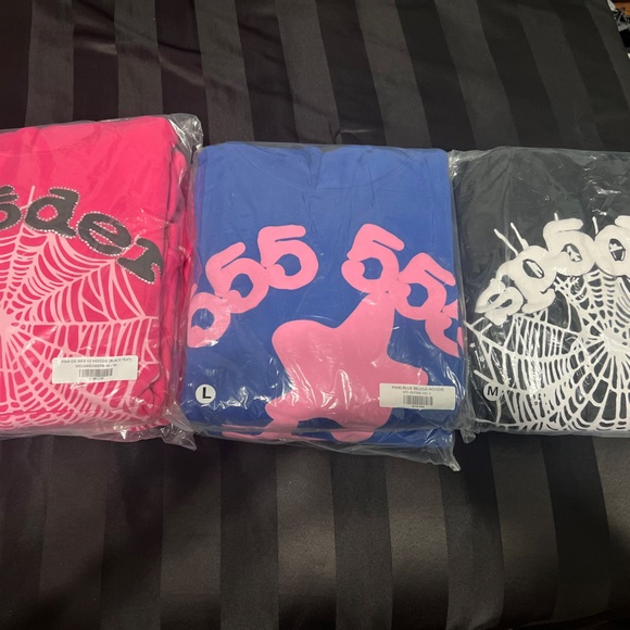 6 SPIDER HOODIES - Picture 1 of 1